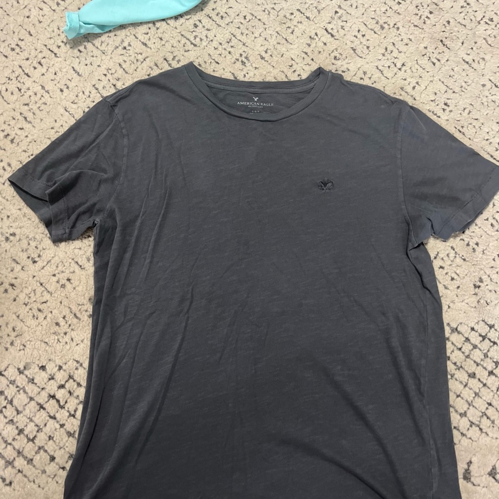 American Eagle Tshirt